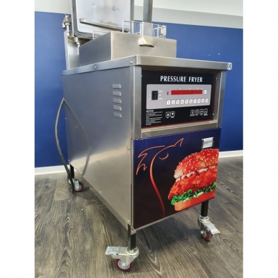 Friteuse Pression / Pressure Fryer Digitale GAZ Avec Pompe A Huile